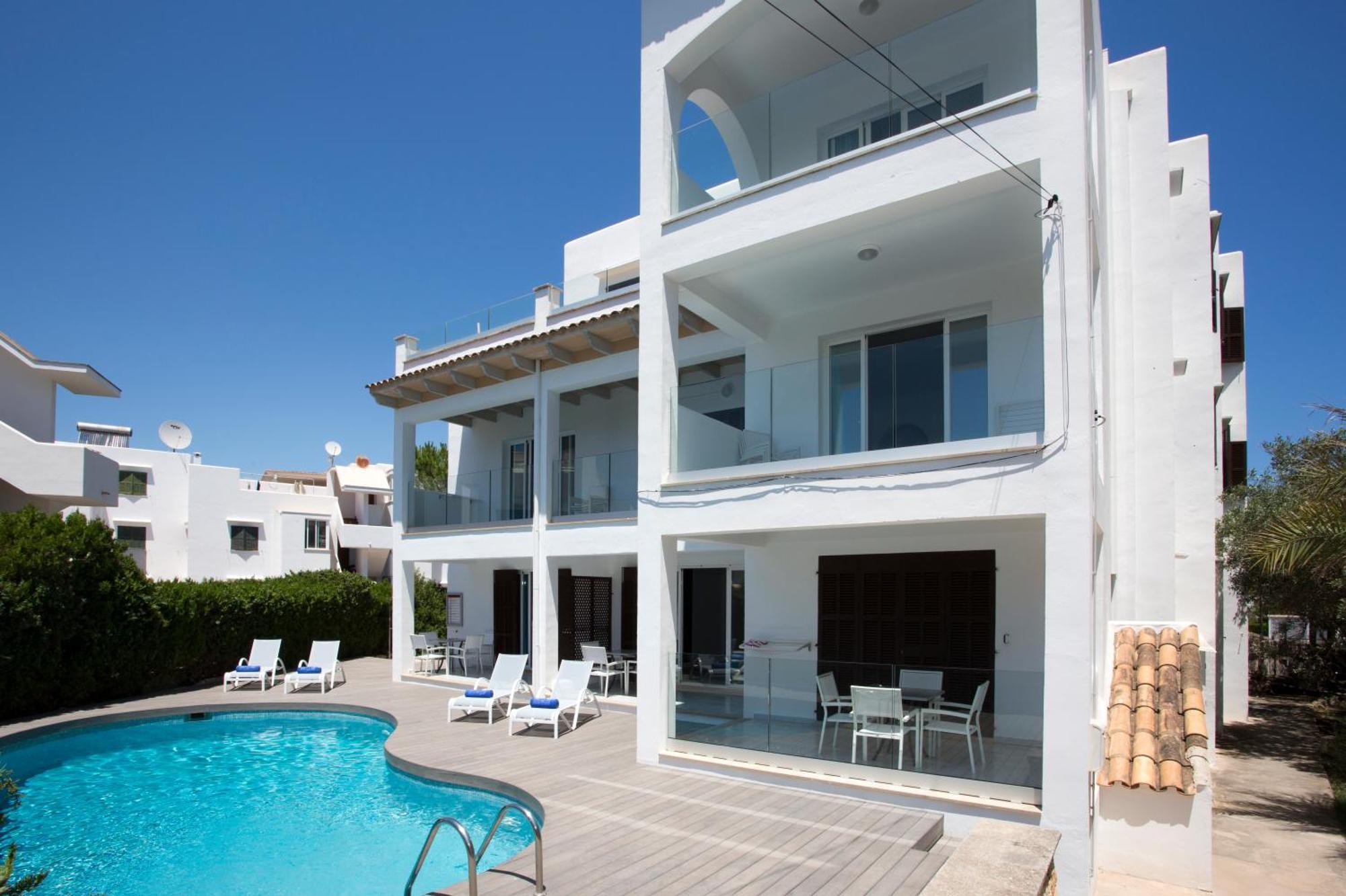 Ferrera Suites Кала Ферера Екстериор снимка